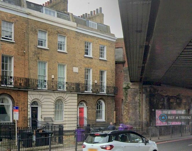 6 Bedroom End Of Terrace House To Rent In Commercial Road, London, E14