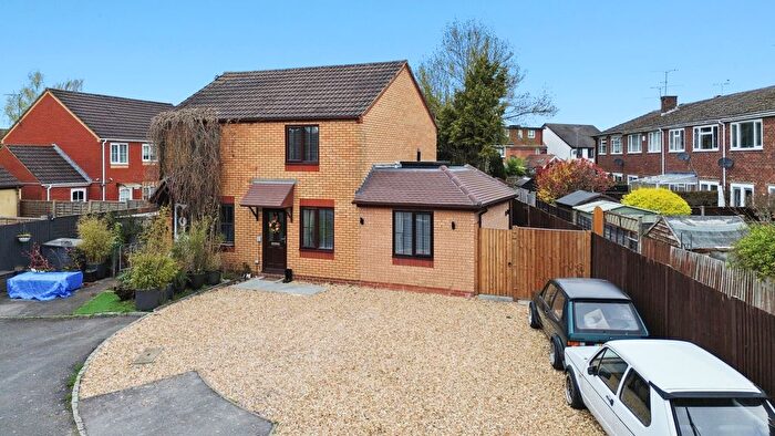 2 Bedroom Semi-Detached House For Sale In Hepworth Croft, College Town, GU47