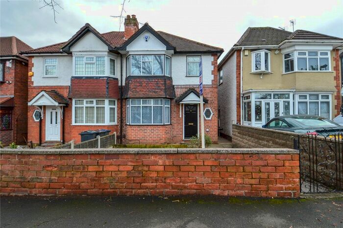 3 Bedroom Semi-Detached House To Rent In Mavis Road, Birmingham, West Midlands B31