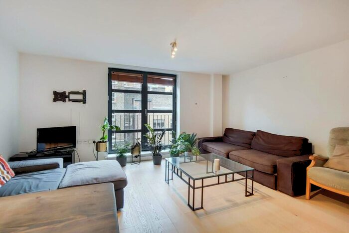 3 Bedroom Flat To Rent In Batemans Row, , Shoreditch, London, EC2A