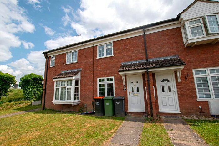 2 Bedroom Terraced House To Rent In Bowmans Way, Dunstable, Bedfordshire, LU6