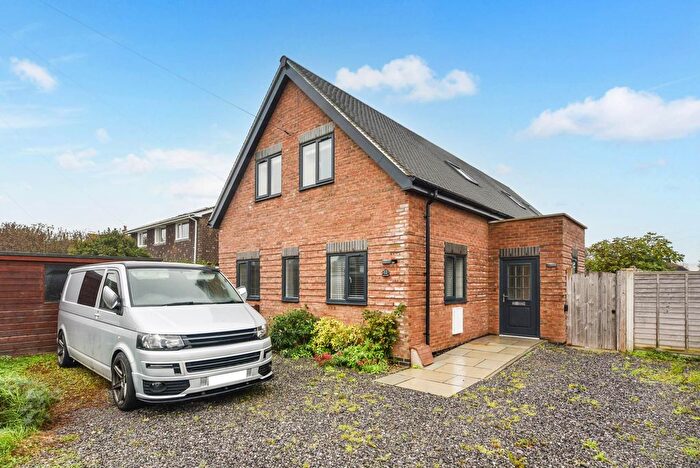 4 Bedroom Detached House For Sale In Meadows Road, East Wittering, West Sussex, PO20