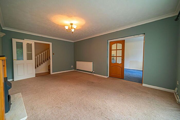 2 Bedroom Apartment For Sale In Stow Park Crescent, Hafod Court, NP20