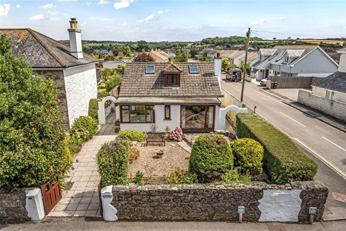 3 Bedroom Detached House For Sale In Trelissick Road, Hayle, Cornwall, TR27