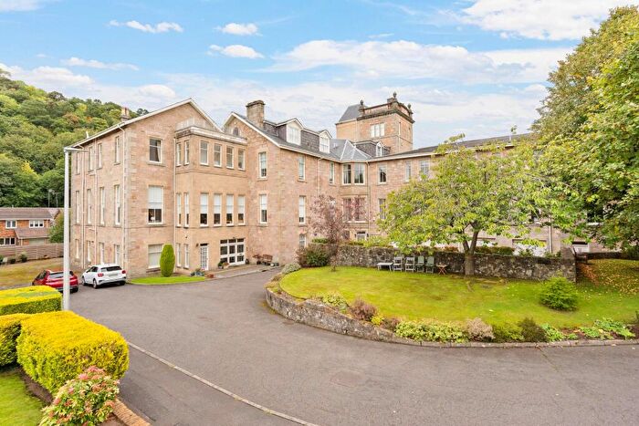3 Bedroom Flat For Sale In Allanwater Apartments, Bridge Of Allan, FK9