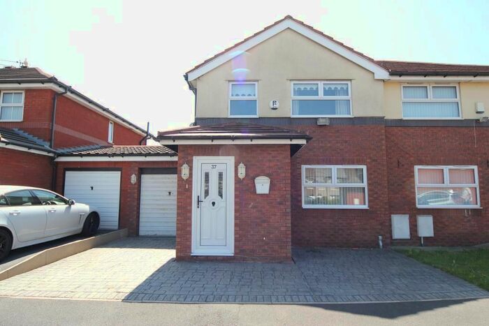 3 Bedroom Semi-Detached House To Rent In Railbrook Hey, Old Swan, Liverpool, L13