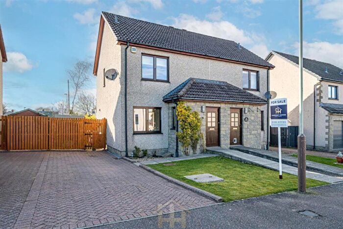 3 Bedroom Semi-Detached House For Sale In Young Avenue, Birkhill, DD2