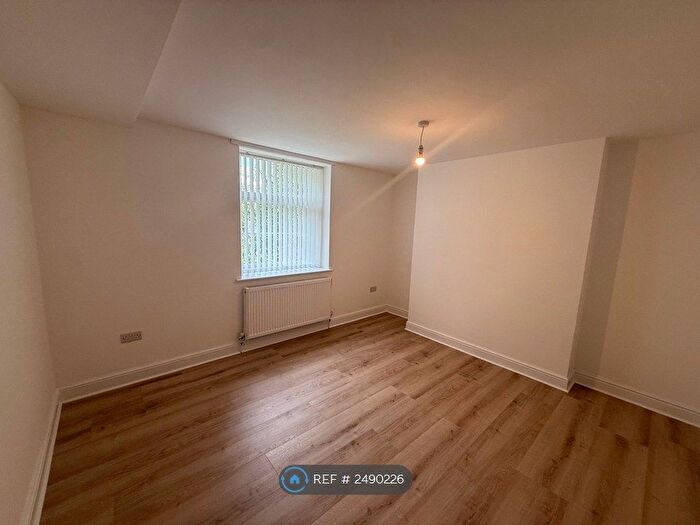 1 Bedroom Flat To Rent In Roby Road, Huyton, Liverpool, L36