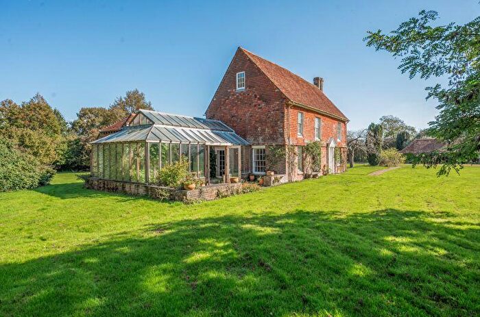 4 Bedroom Detached House For Sale In Station Road, Berwick, BN26