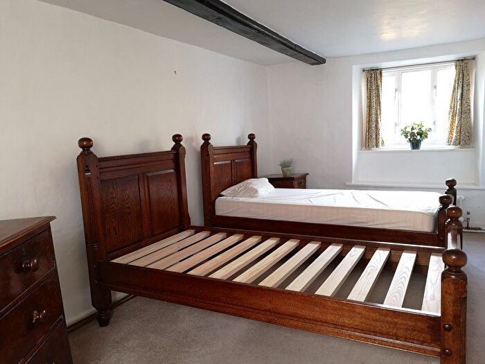 2 Bedroom Cottage To Rent In West Street, Wareham, BH20