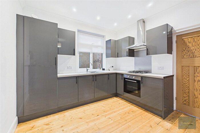 2 Bedroom Bungalow To Rent In Ivanhoe Road, Plymouth, PL5