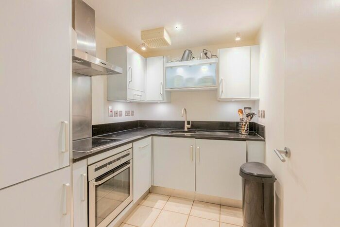 2 Bedroom Apartment To Rent In William Road, Regent's Park, Fitzrovia, NW1