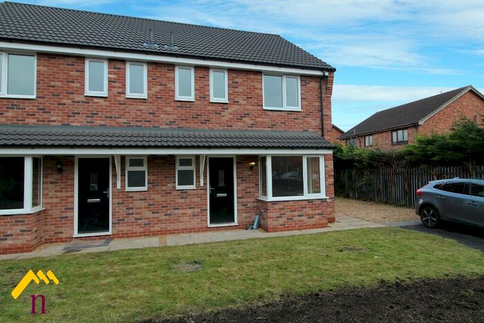 3 Bedroom Semi-Detached House To Rent In Waxwing Court, Adwick Le Street, Doncaster, DN6