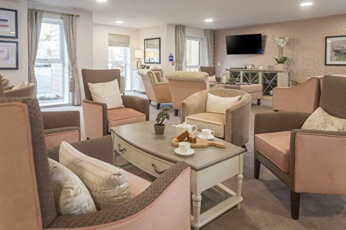 1 Bedroom Apartment For Sale In Elizabeth Place, Trimbush Way, Market Harborough, LE16