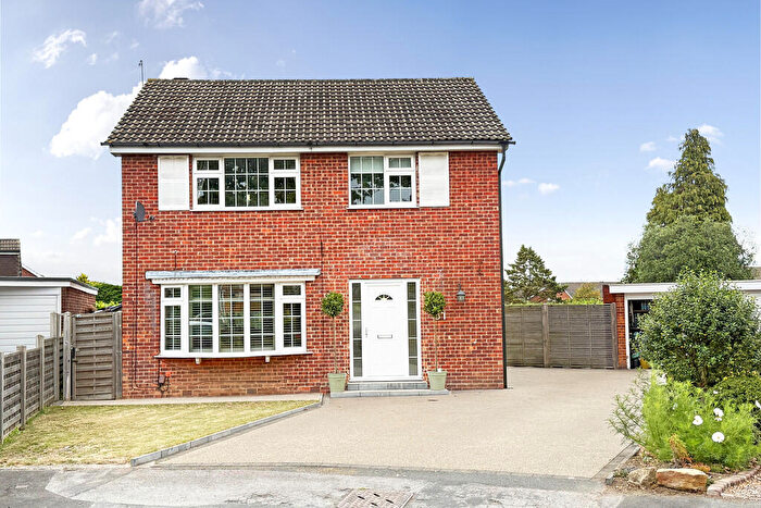 4 Bedroom Detached House For Sale In Hookstone Oval, Harrogate, HG2