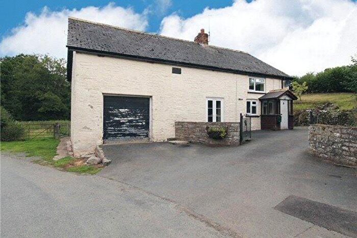 2 Bedroom Detached House For Sale In Llandefalle, Brecon, Powys, LD3