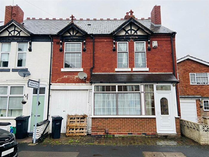 3 Bedroom End Of Terrace House For Sale In Green Lane, Halesowen, West Midlands, B62