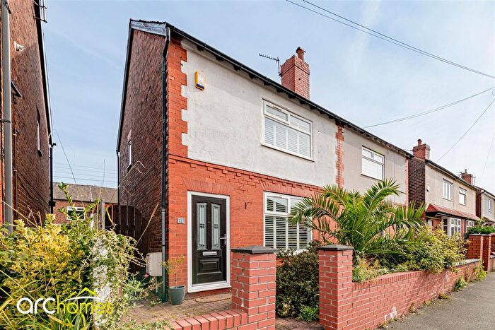 3 Bedroom Semi-Detached House To Rent In Leighton Street, Atherton, Manchester, M46