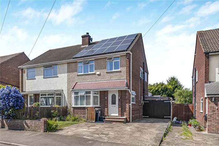 3 Bedroom Semi-Detached House For Sale In Clayton Croft Road, Wilmington, Kent, DA2