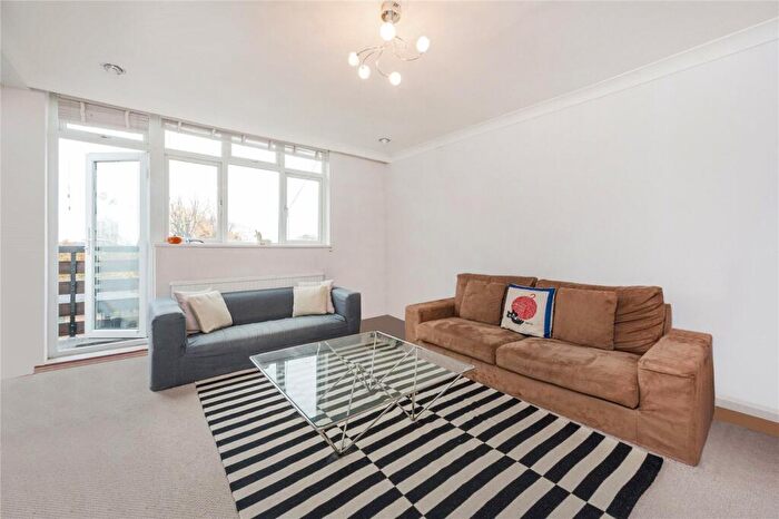2 Bedroom Flat To Rent In Klara Court, Haverstock Hill, NW3
