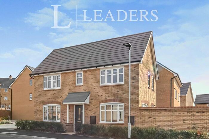 3 Bedroom Detached House To Rent In Willowsway Road, Wixams, MK42