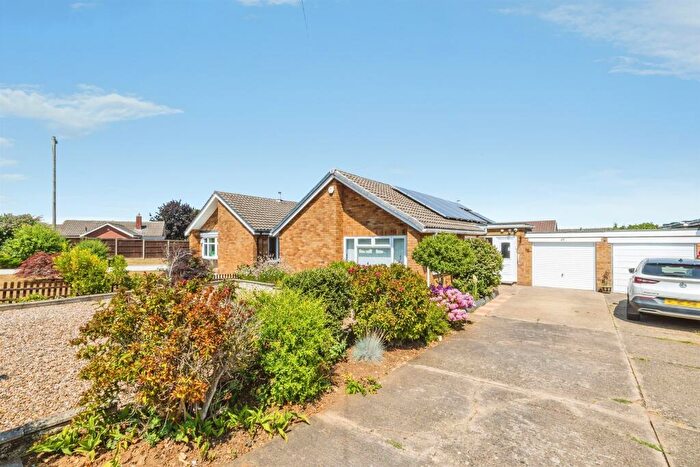 3 Bedroom Detached Bungalow For Sale In Beech Road, Branston, Lincoln, LN4