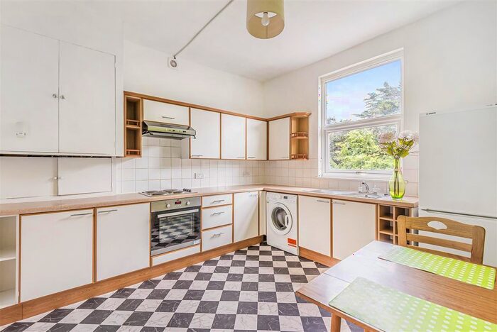 1 Bedroom Flat To Rent In Connaught Road, London, NW10