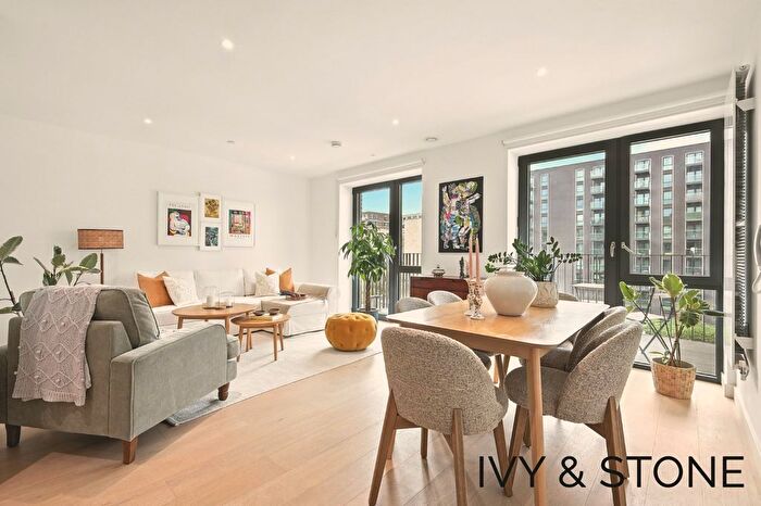 1 Bedroom Flat For Sale In Banyan Court, Royal Wharf, E16