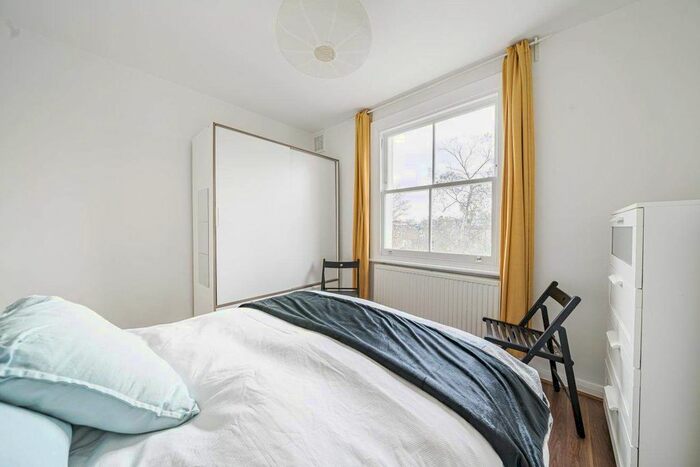 1 Bedroom Flat For Sale In Batoum Gardens, London, W6