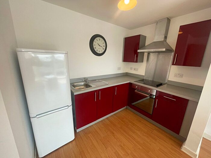 1 Bedroom Flat To Rent In Pilgrims Way, Salford, M50