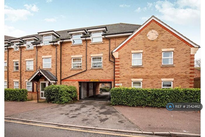 1 Bedroom Flat To Rent In Victoria Place, Woking, GU21