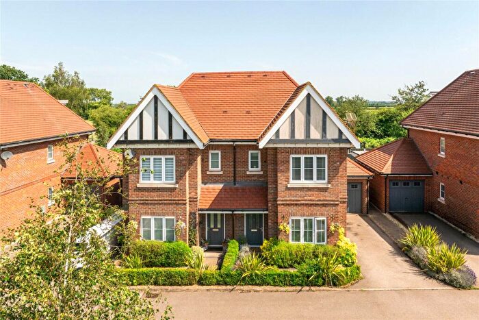 4 Bedroom Semi-Detached House For Sale In Akeman Row, Weston Turville, Aylesbury, Buckinghamshire, HP22