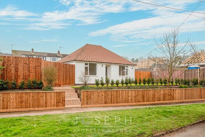 3 Bedroom Detached Bungalow For Sale In Bullen Lane, Bramford, IP8