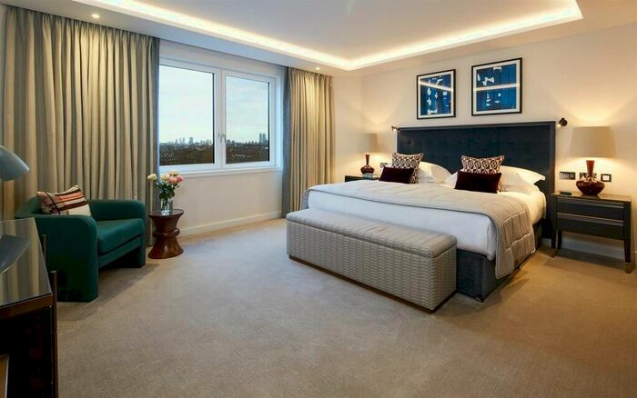 2 Bedroom Flat To Rent In Gloucester Park Apartments, Ashburn Place, London, SW7