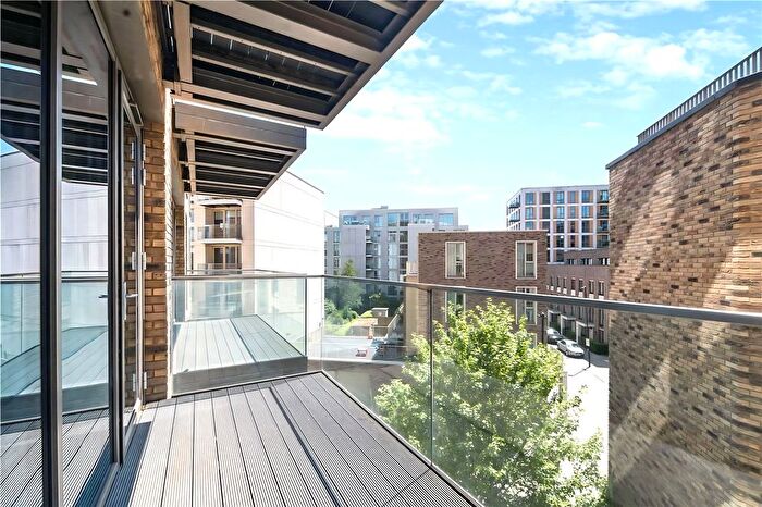 2 Bedroom Flat To Rent In Commodore House Royal Wharf, Royal Crest Ave, London, E16