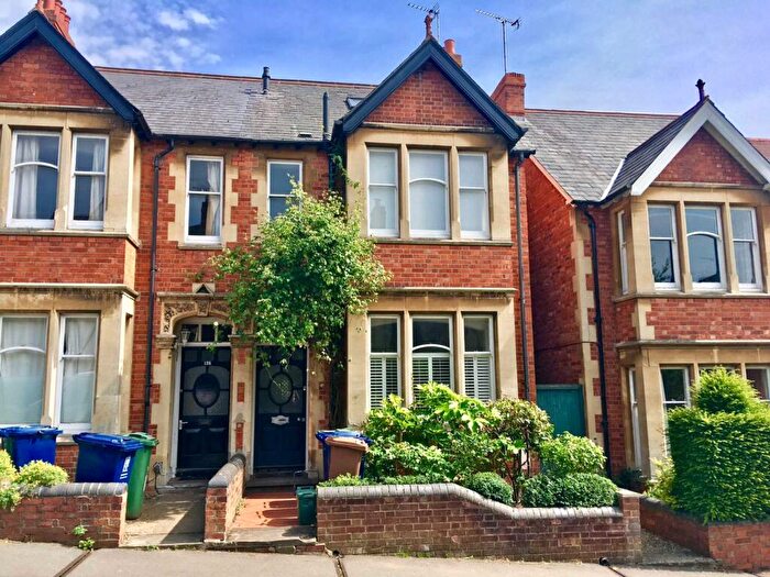 4 Bedroom Semi-Detached House To Rent In Divinity Road, East Oxford, OX4