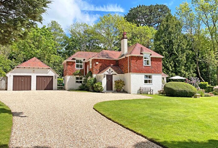 4 Bedroom Detached House For Sale In Dock Lane, Beaulieu, Brockenhurst, Hampshire, SO42