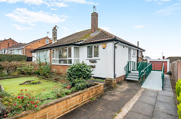 2 Bedroom Bungalow For Sale In Kirkwood Grove, Leeds, West Yorkshire, LS16