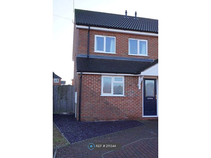 2 Bedroom Semi-Detached House To Rent In Leedon Furlong, Leighton Buzzard, LU7