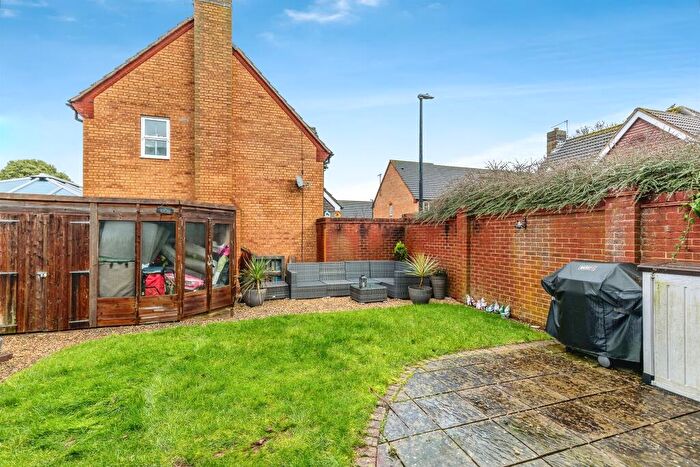 3 Bedroom Detached House For Sale In Long-Thorn, Backwell, Bristol, BS48