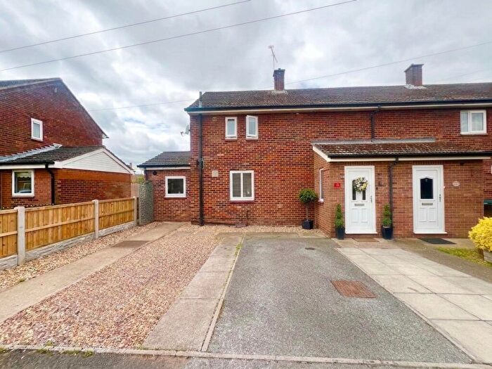 2 Bedroom Property For Sale In Holly Road, Auckley, DN9