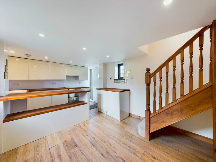 1 Bedroom Farmhouse To Rent In The Farm House, Station Road, Warnham, Horsham, RH12