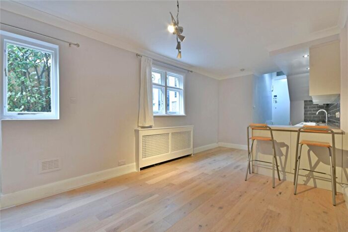 1 Bedroom Flat To Rent In Lyncroft Gardens, West Hampstead, NW6