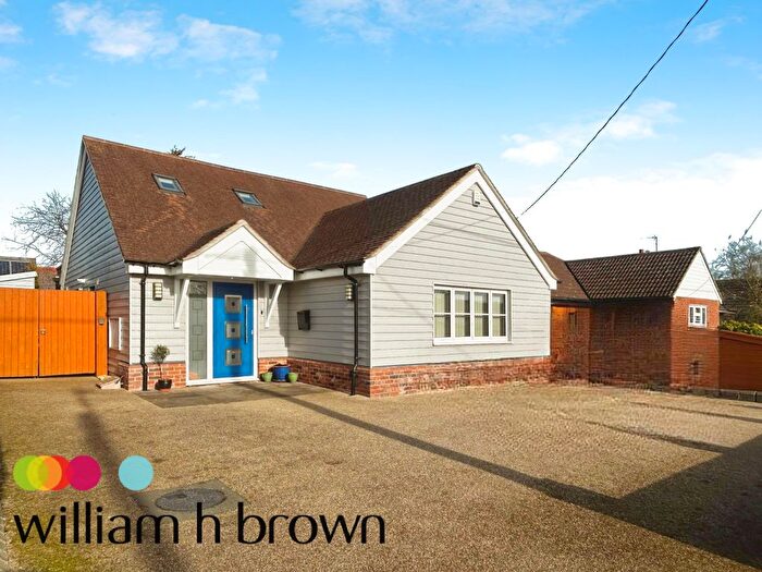 3 Bedroom Bungalow To Rent In Yorick Road, West Mersea, Colchester, CO5