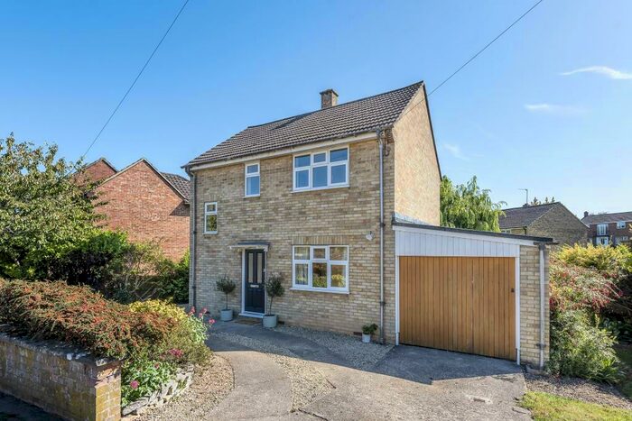 3 Bedroom Detached House To Rent In Kennington, Oxfordshire, OX1