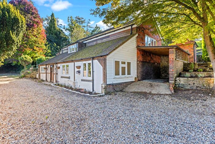 2 Bedroom Cottage To Rent In Mackies Hill, Peaslake, Guildford, GU5