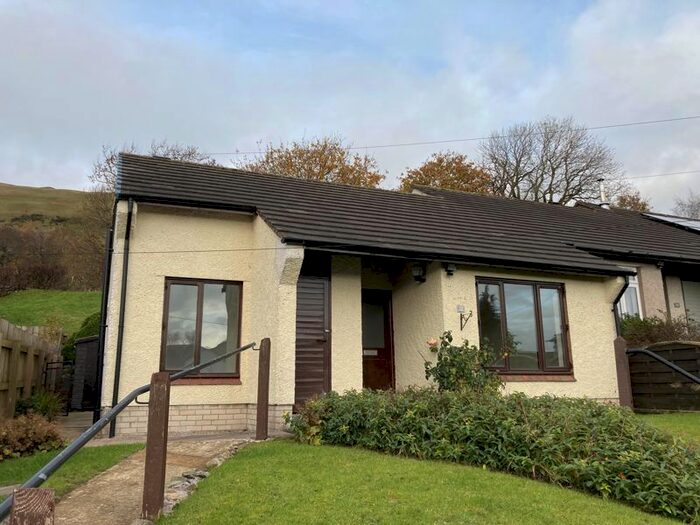 2 Bedroom Semi-Detached Bungalow To Rent In Fairholme, Sedbergh, LA10