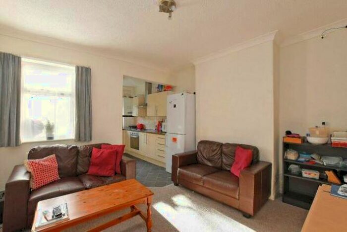 1 Bedroom Terraced House To Rent In Springvale Road, Sheffield, S10