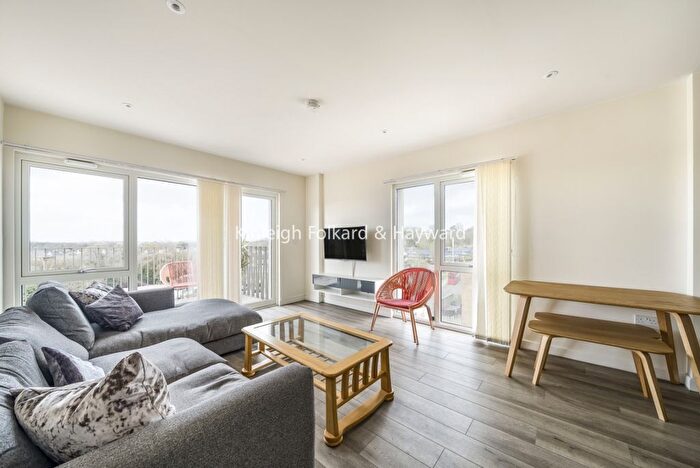 1 Bedroom Flat To Rent In Bittacy Hill, Mill Hill, London, NW7