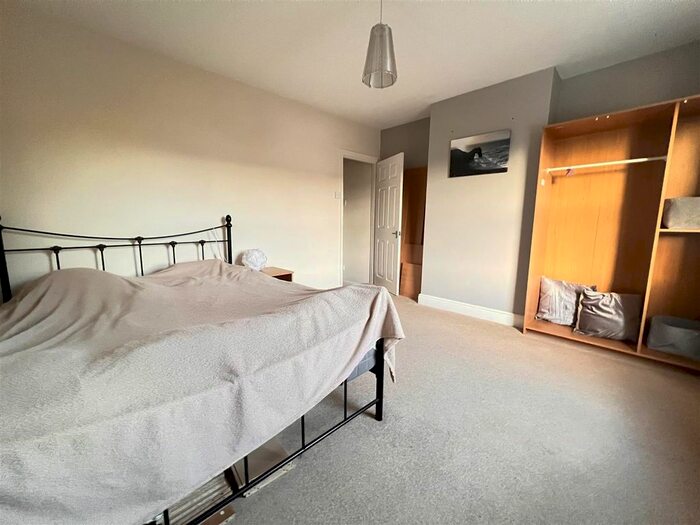 2 Bedroom Terraced House To Rent In Maidstone Road, Swindon, SN1